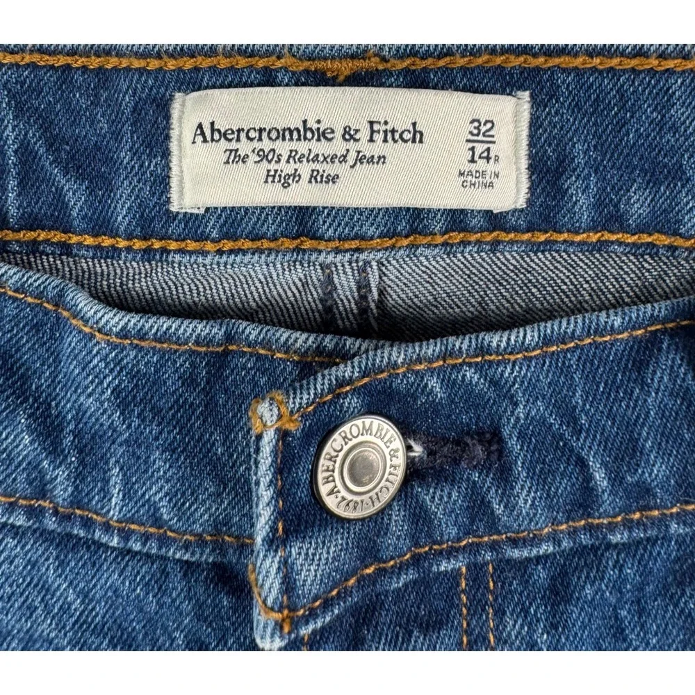 Abercrombie Fitch 90s Relaxed Jeans High‎ Rise preppy classic money